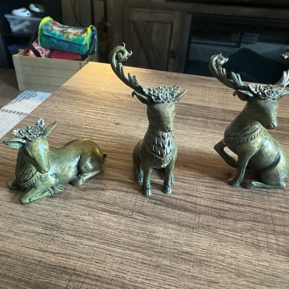 Silvestri Handcrafted Bronze Deer Set - Picture 1 of 7